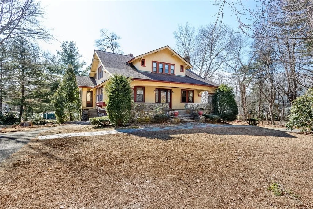 Photo of 240 Chapman Street