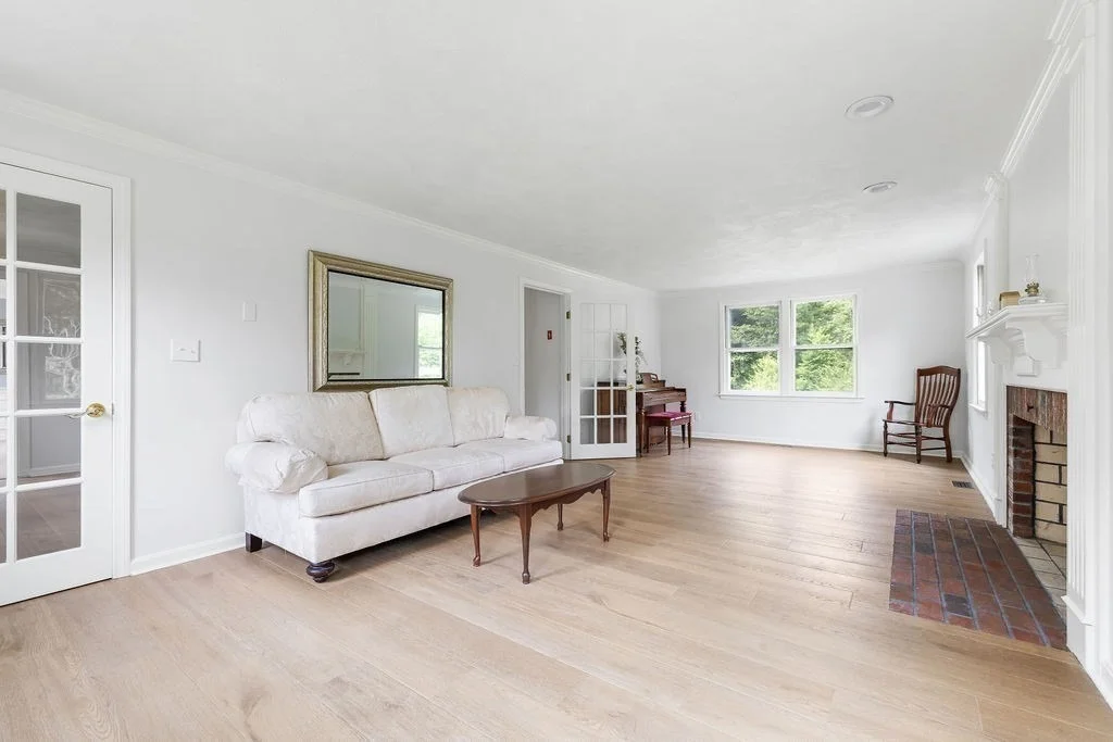 Photo of 69 Carter Dr