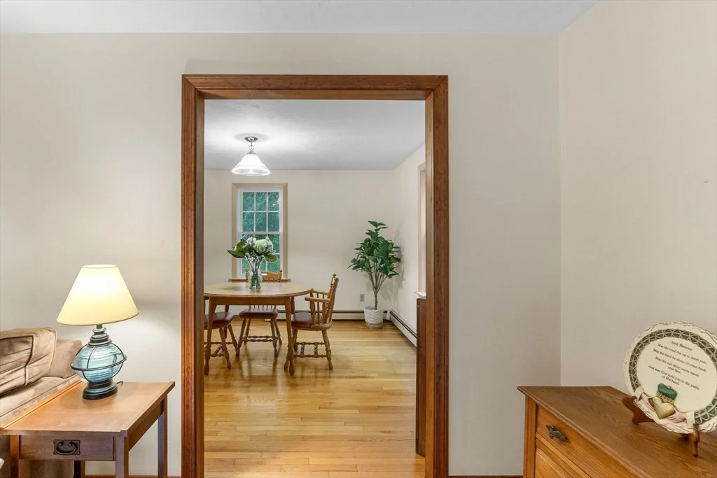 Photo of 4 Carver Dr