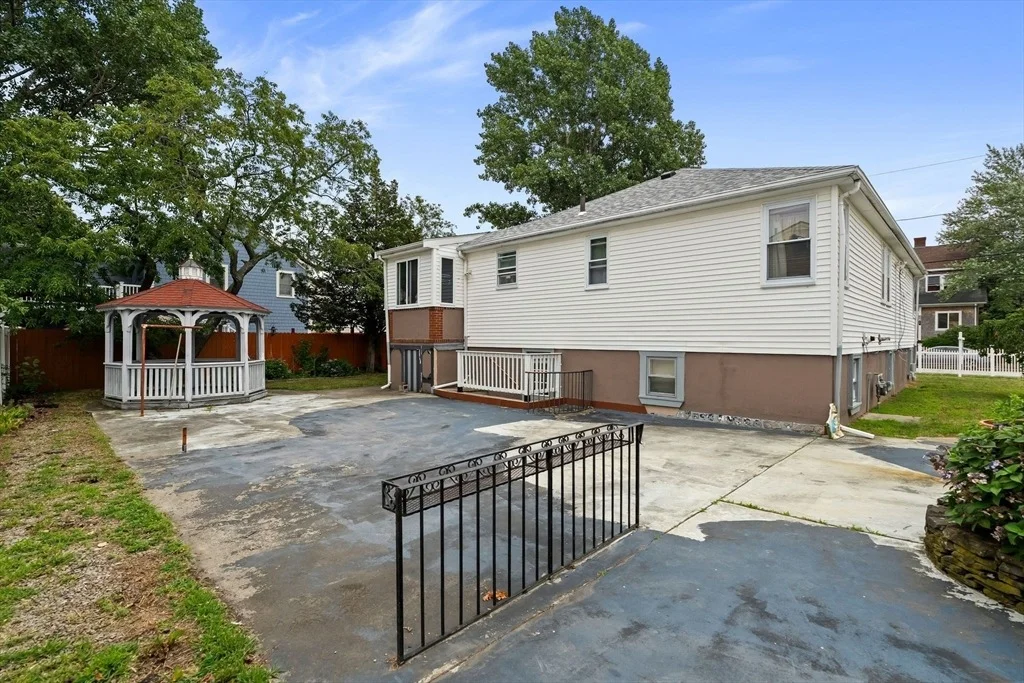 Photo of 101 Kenberma St