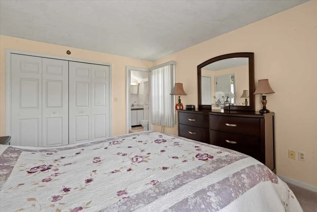 Photo of 6 Moreland Green Dr