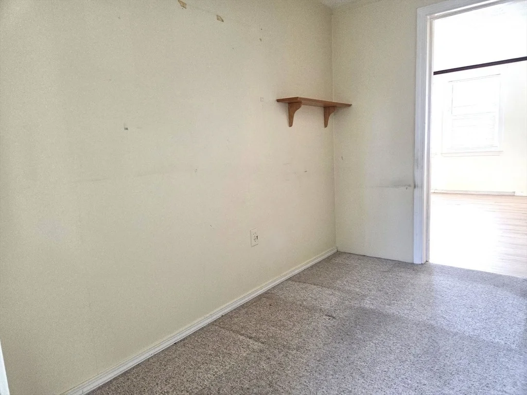 Photo of 84 Tavitian Blvd