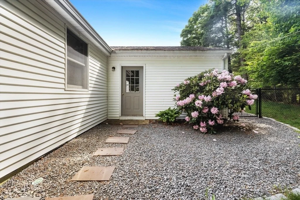 Photo of 3 Stonewood Drive