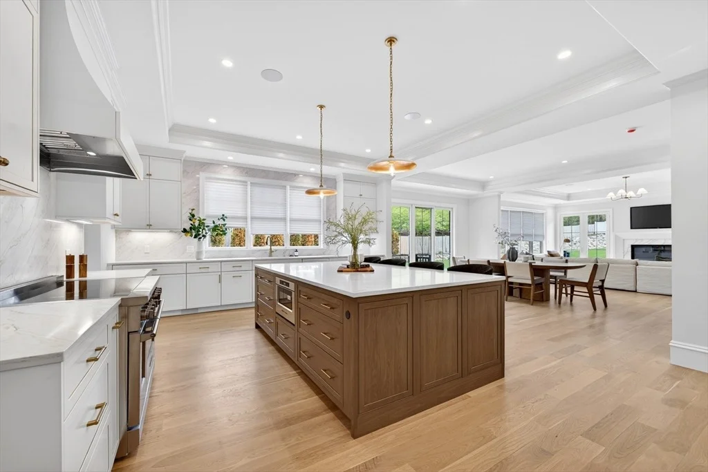 Photo of 8 Crestview Road