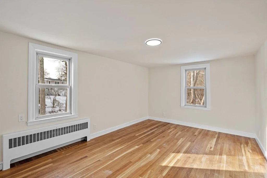 Photo of 98 John Carver Rd