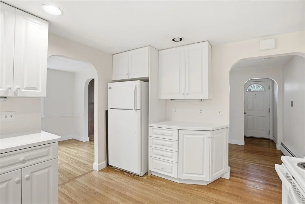 Photo of 8 Ledgewood Drive