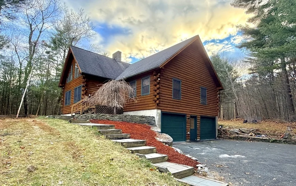 Photo of 1854 Greenwich Rd