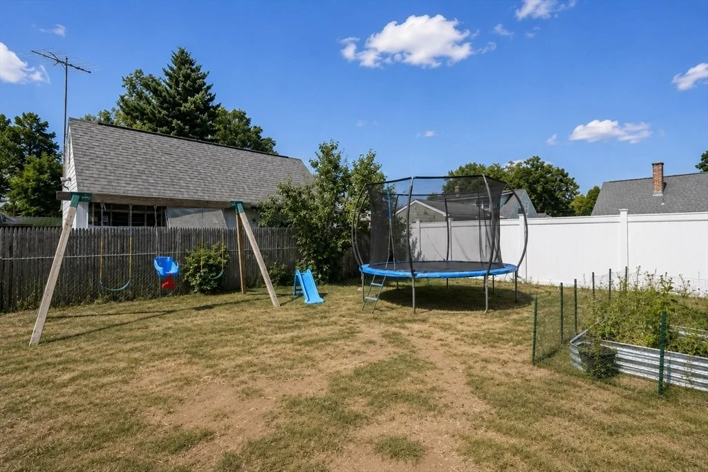 Photo of 39 Seymour Ave