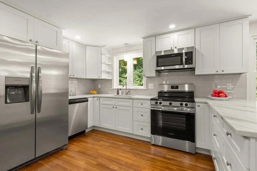 Photo of 35 Rustic Dr