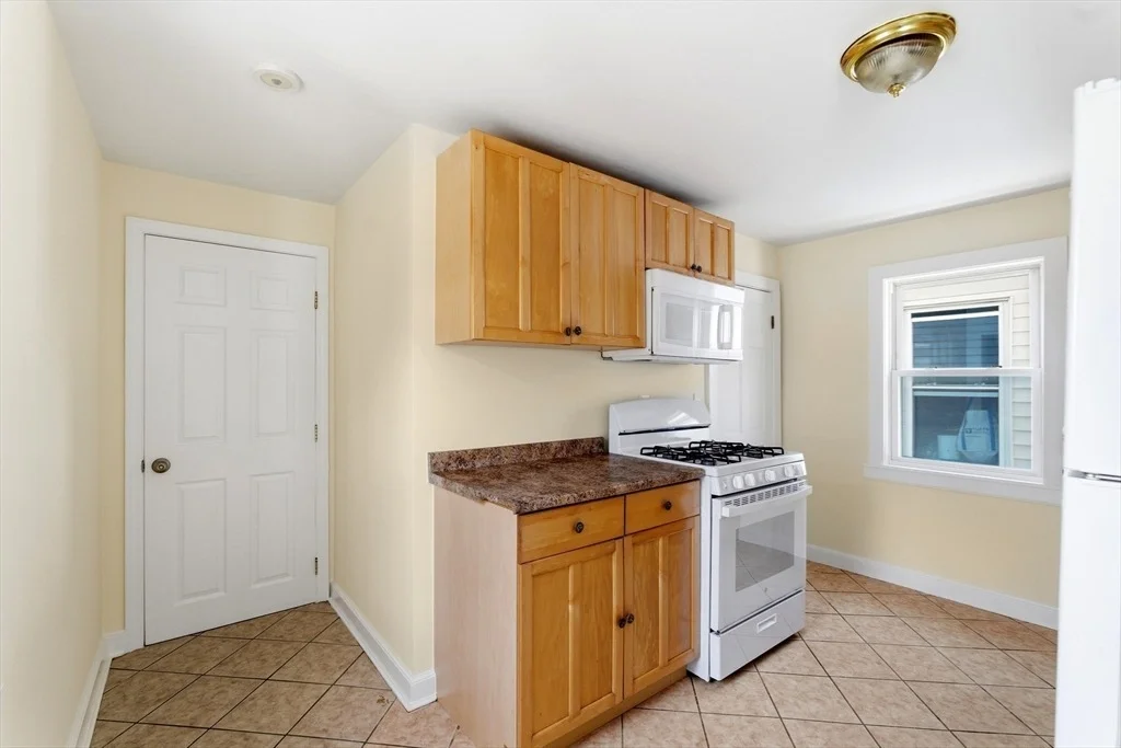 Photo of 44 Everett St