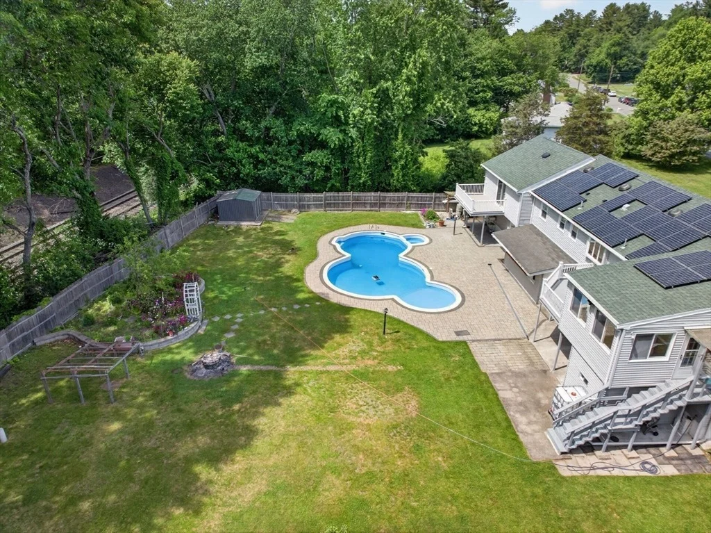 Photo of 50 Cedarcrest Rd
