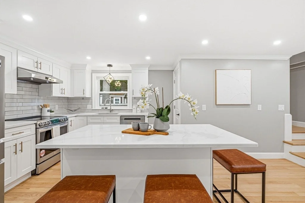 Photo of 63 Russell Rd