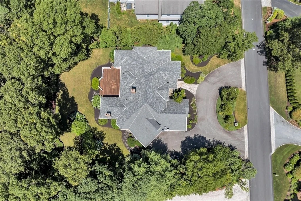 Photo of 20 Eagle Dr