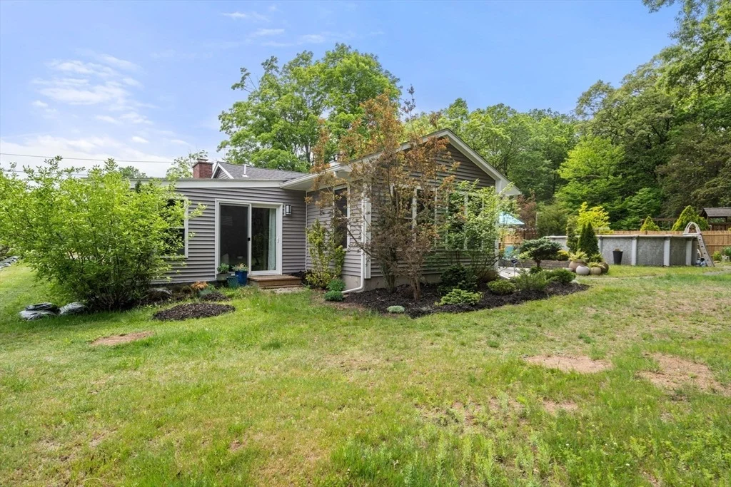 Photo of 16 Maybury Rd
