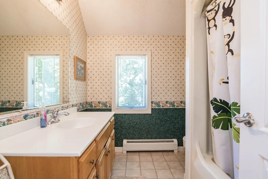 Photo of 124 Barton Ave.