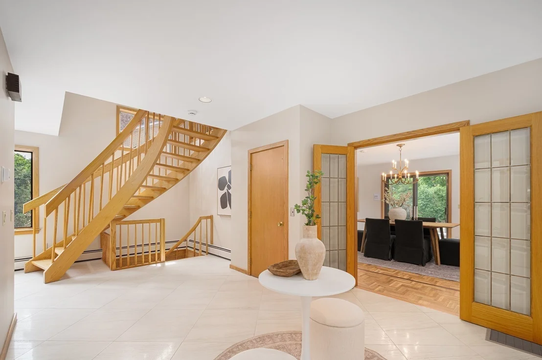 Photo of 14 Maxcy Dr
