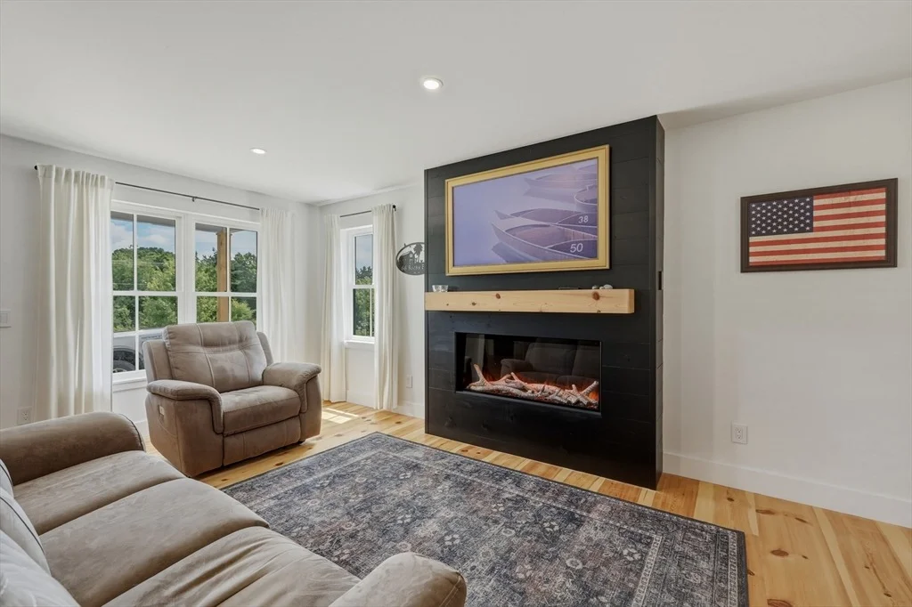 Photo of 3 Mine Rd
