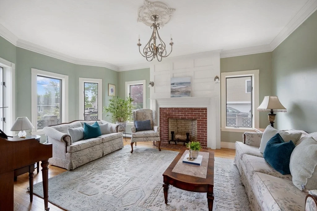 Photo of 4 Harborview Road