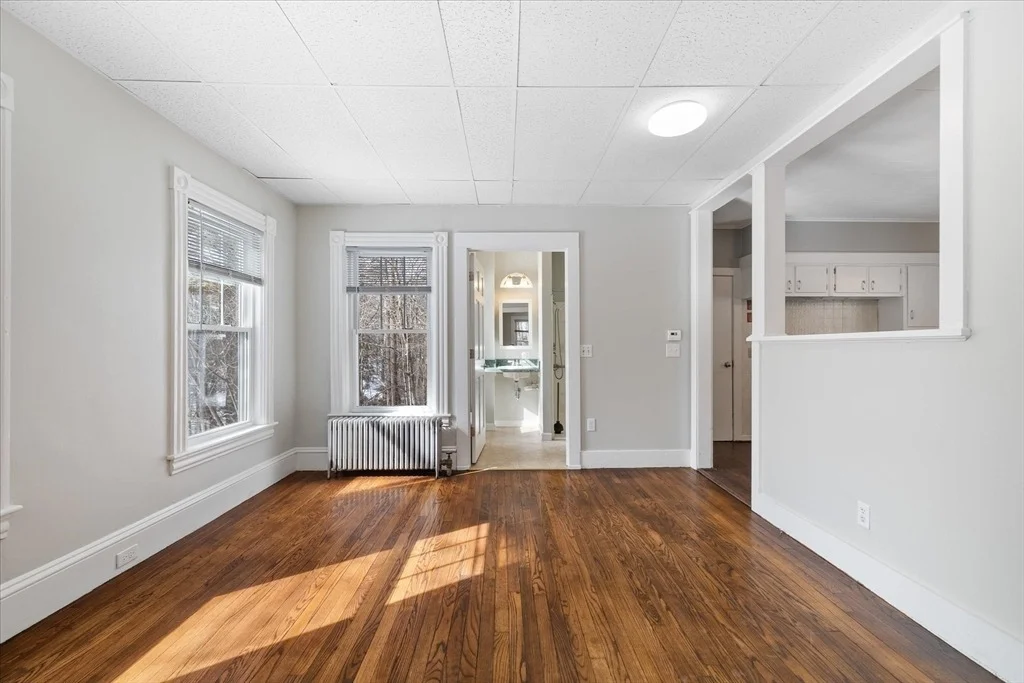 Photo of 53 Cottage St