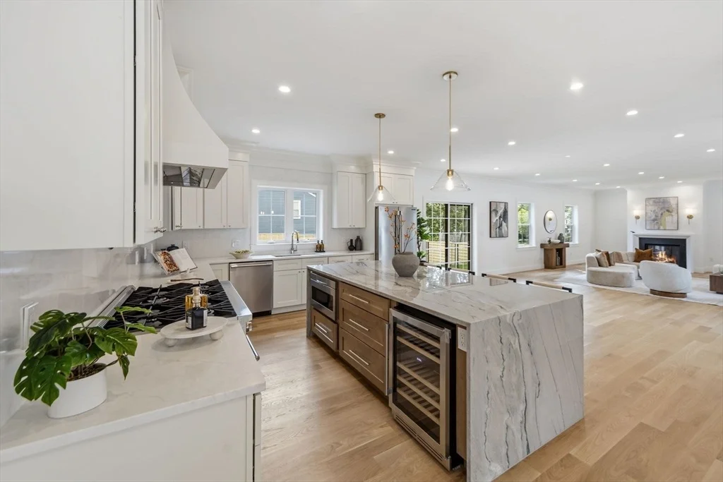 Photo of 35 Fairview Ave