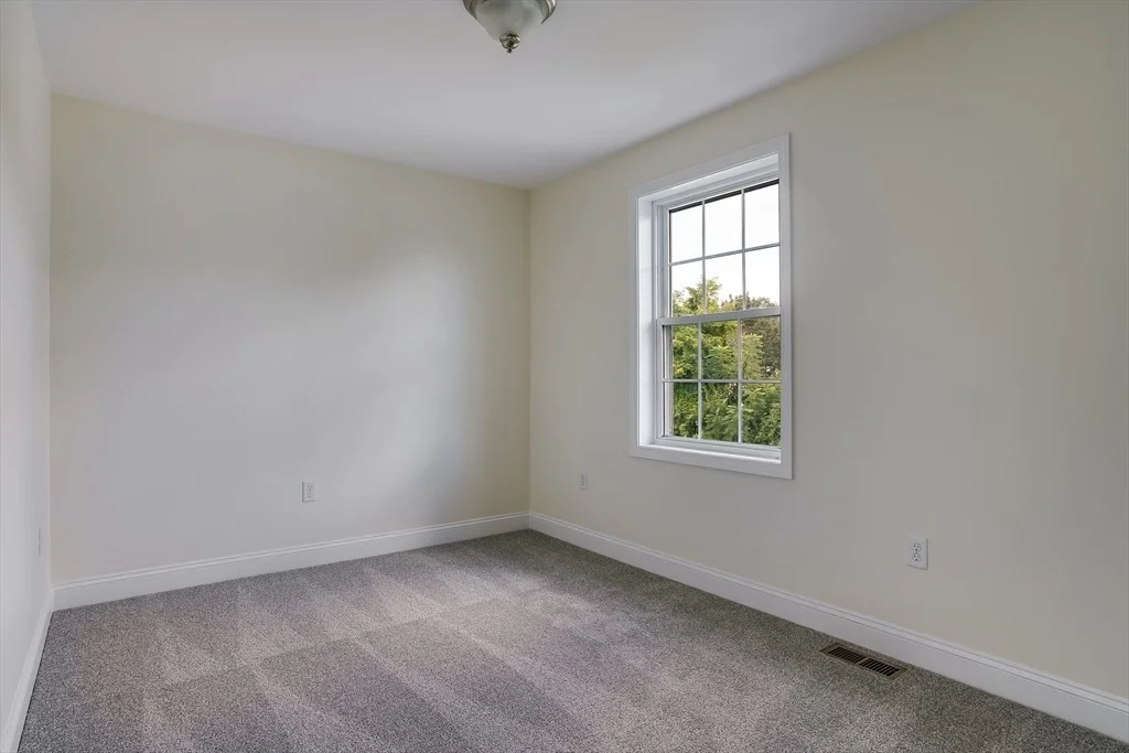 Photo of 40 Comet Rd