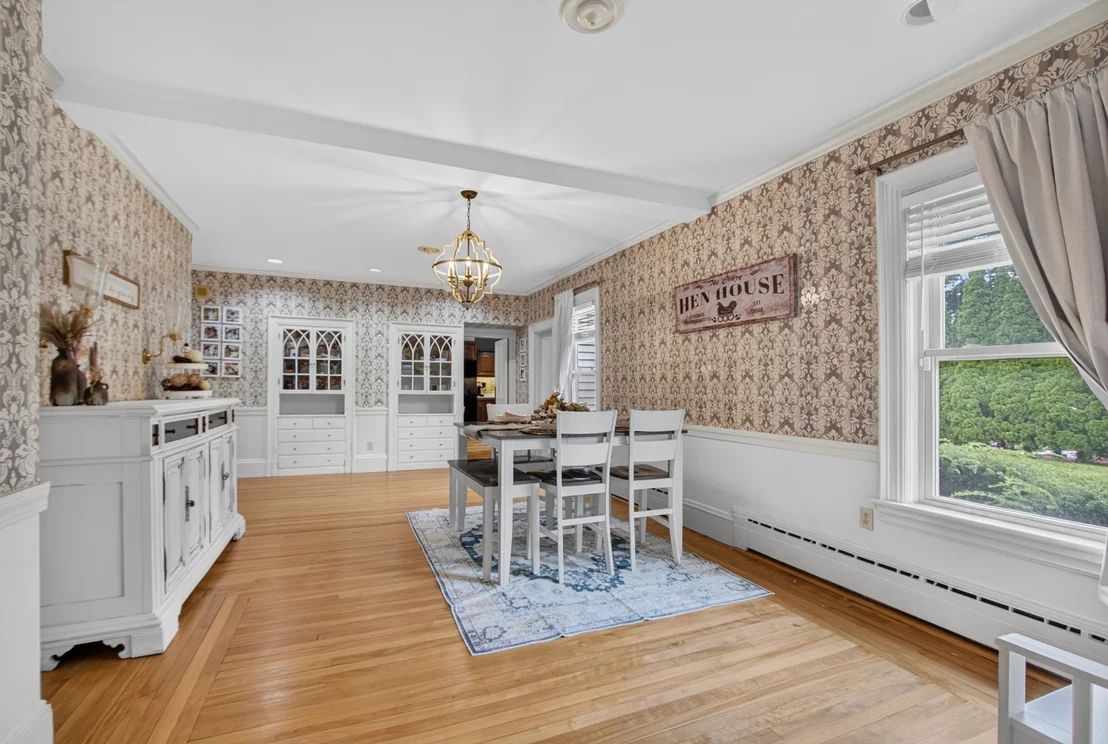 Photo of 141 Chestnut St