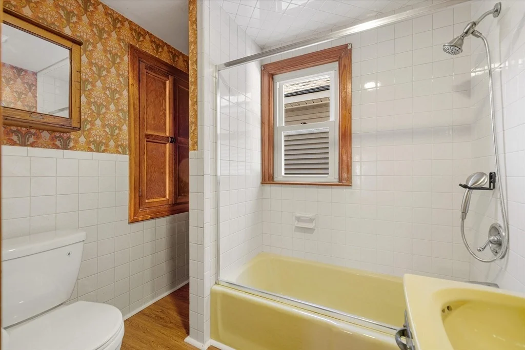 Photo of 206 Intervale Ave