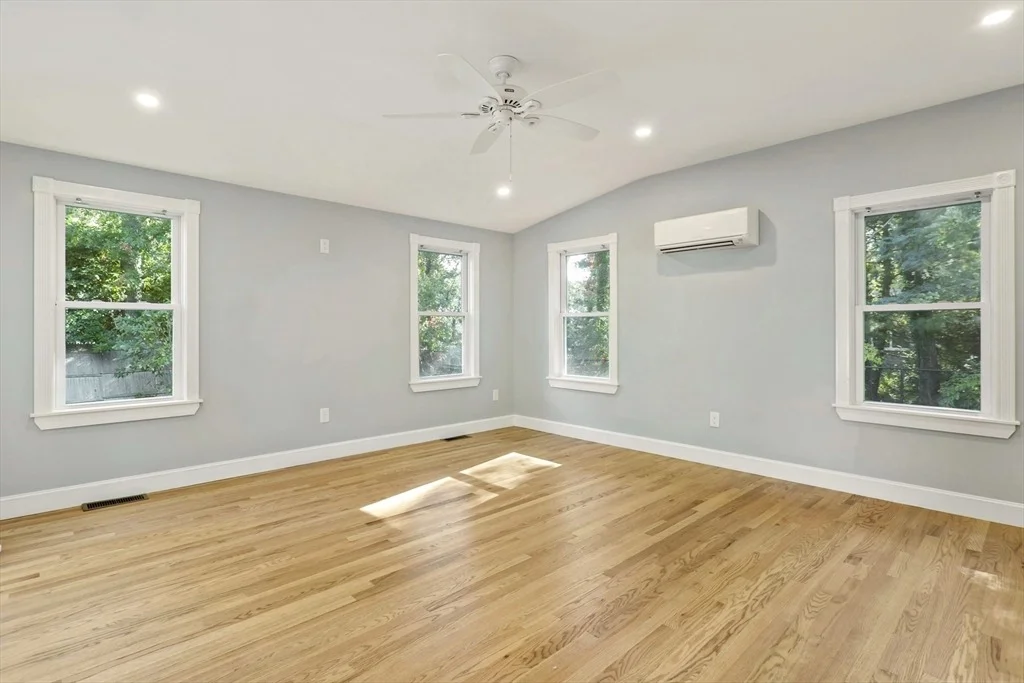 Photo of 10 Briar Patch Lane