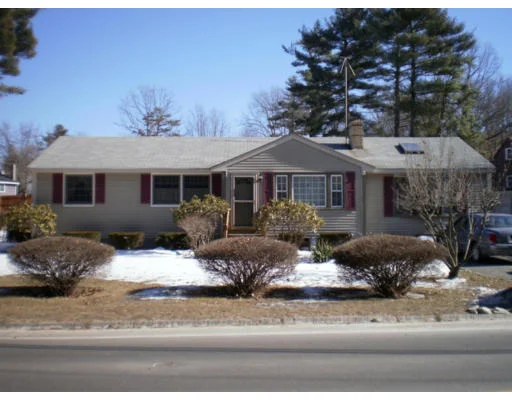 Photo of 34 Kendall Pond Rd