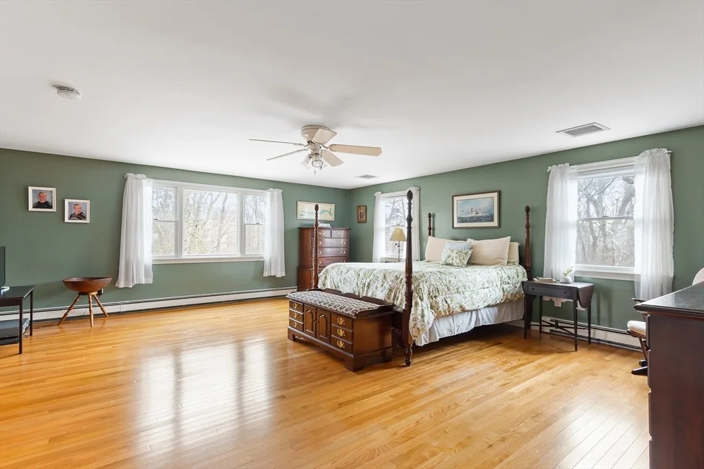 Photo of 24 Barnesdale Rd