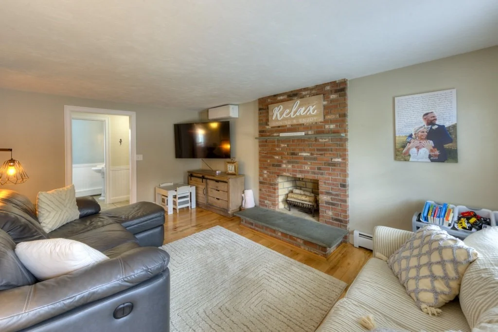 Photo of 6 Bailin Dr