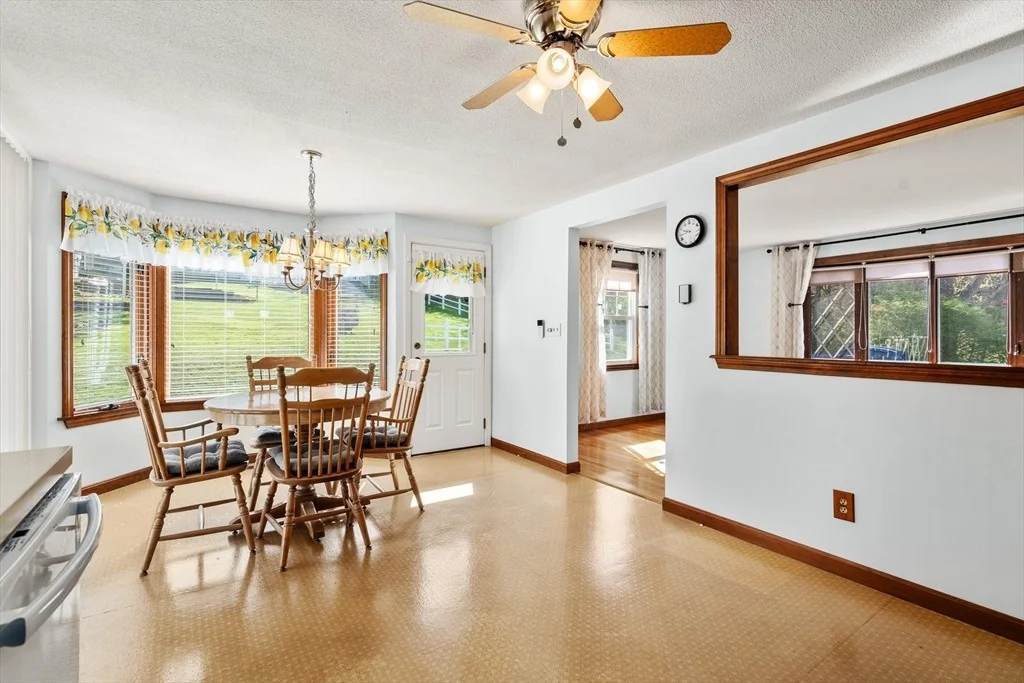 Photo of 22 Buckingham Ave