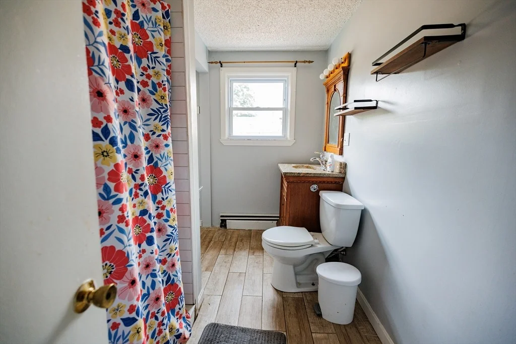 Photo of 152 Alden St