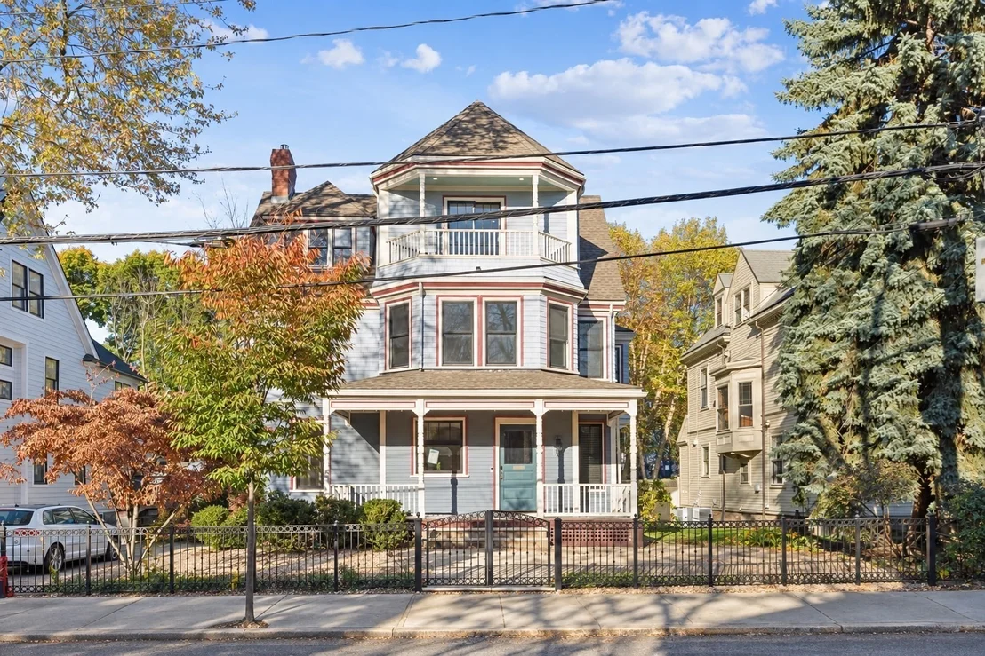 Photo of 220 Aspinwall Ave