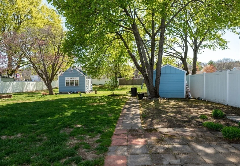 Photo of 9 Macarthur Blvd