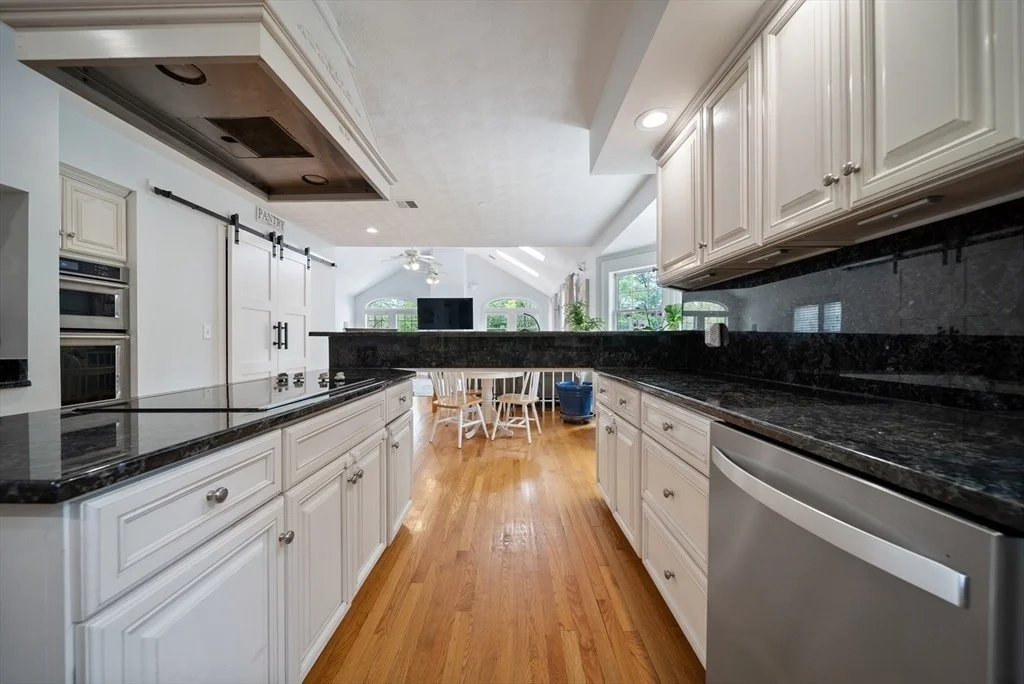 Photo of 87 Hammersmith Dr