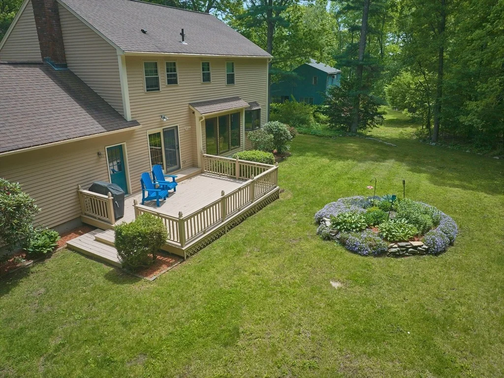 Photo of 3 Oakwood Dr