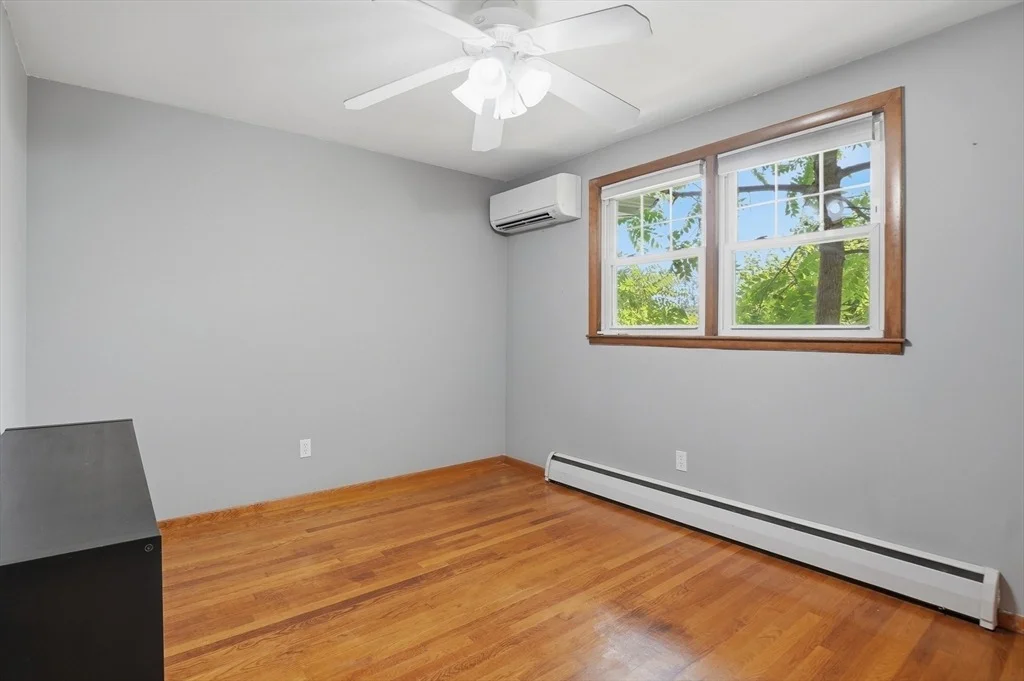 Photo of 54 Manhattan Road