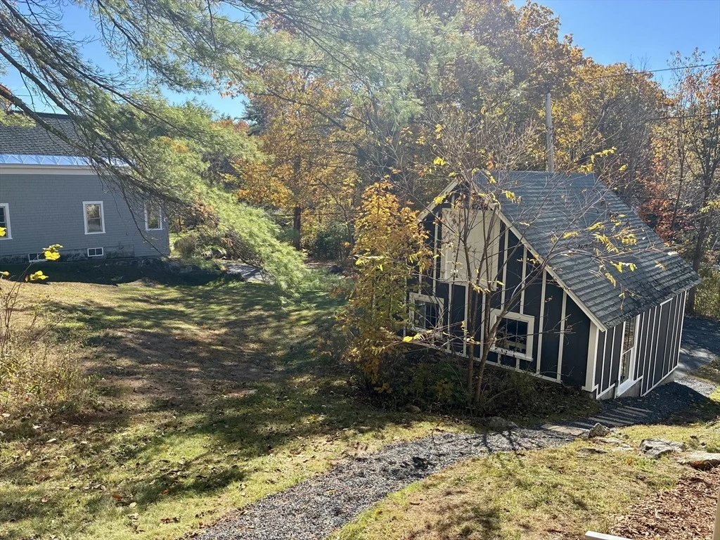Photo of 140 Mechanic St