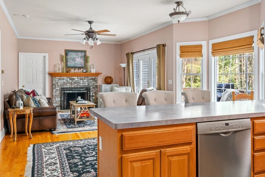 Photo of 12 Golden Cir