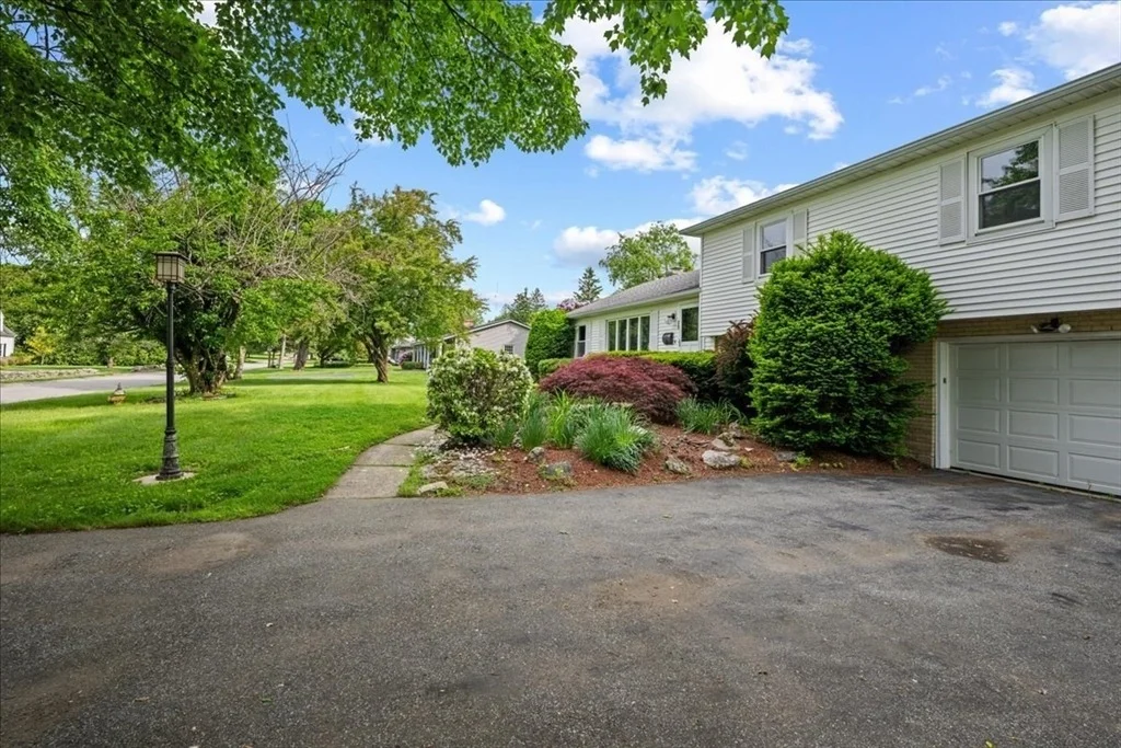 Photo of 25 Curtis St