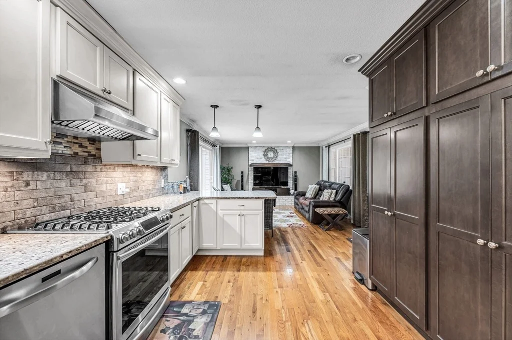 Photo of 18 Blokland Dr
