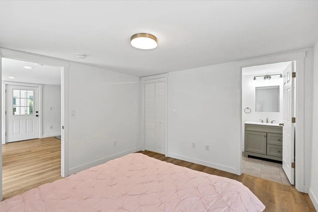 Photo of 35 Locust Street