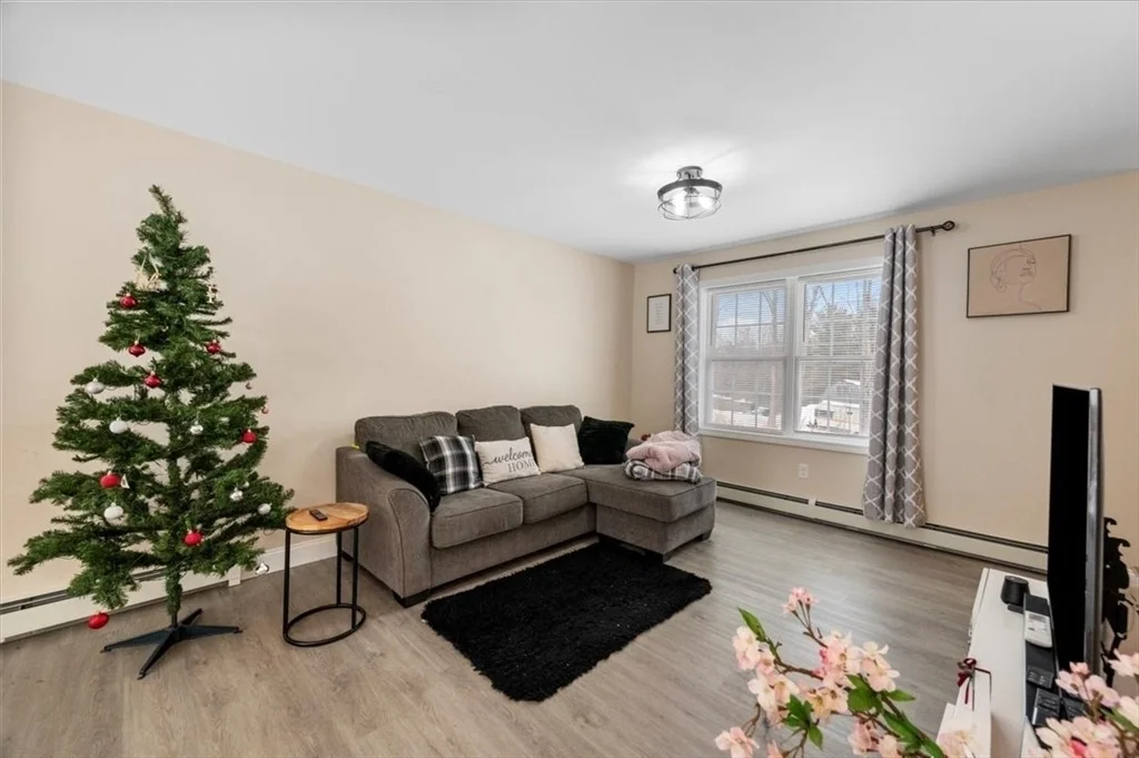 Photo of 28 Murray Rd