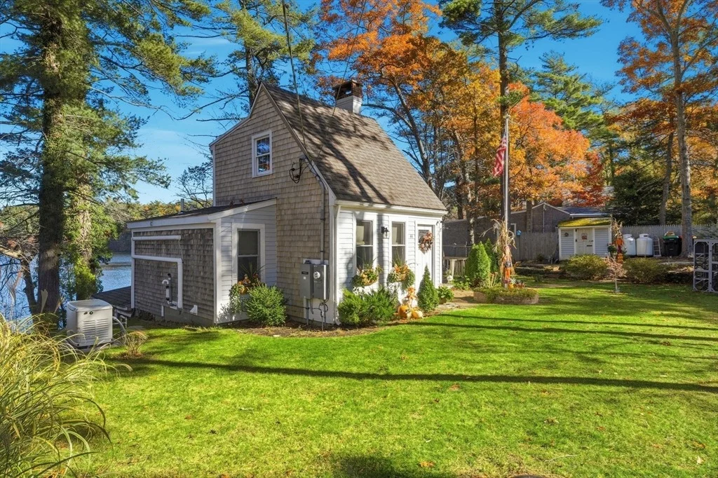 Photo of 44 Oak Pl