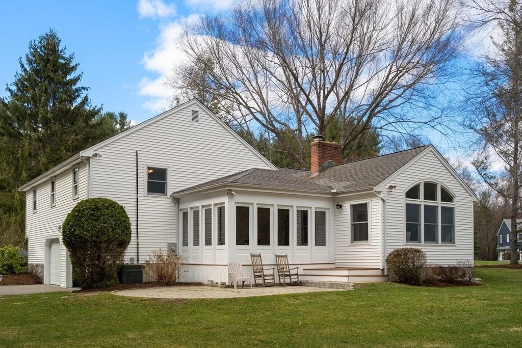 Photo of 16 Blacksmith Dr