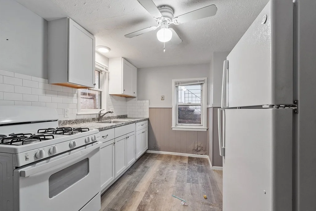 Photo of 9 Intervale Rd