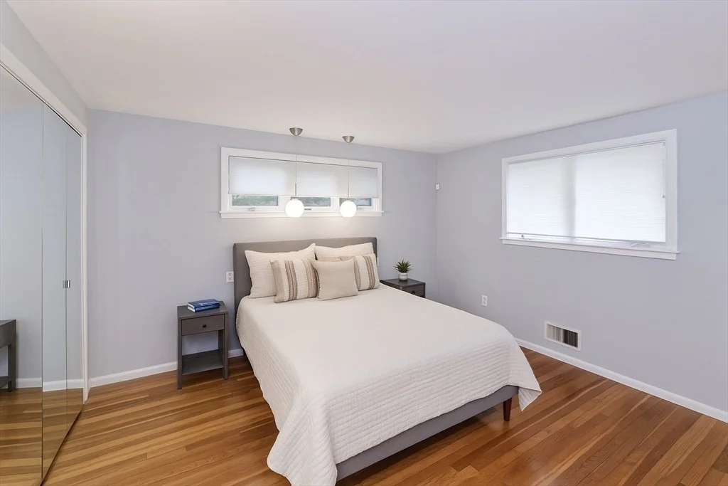Photo of 1 Brookvale Rd