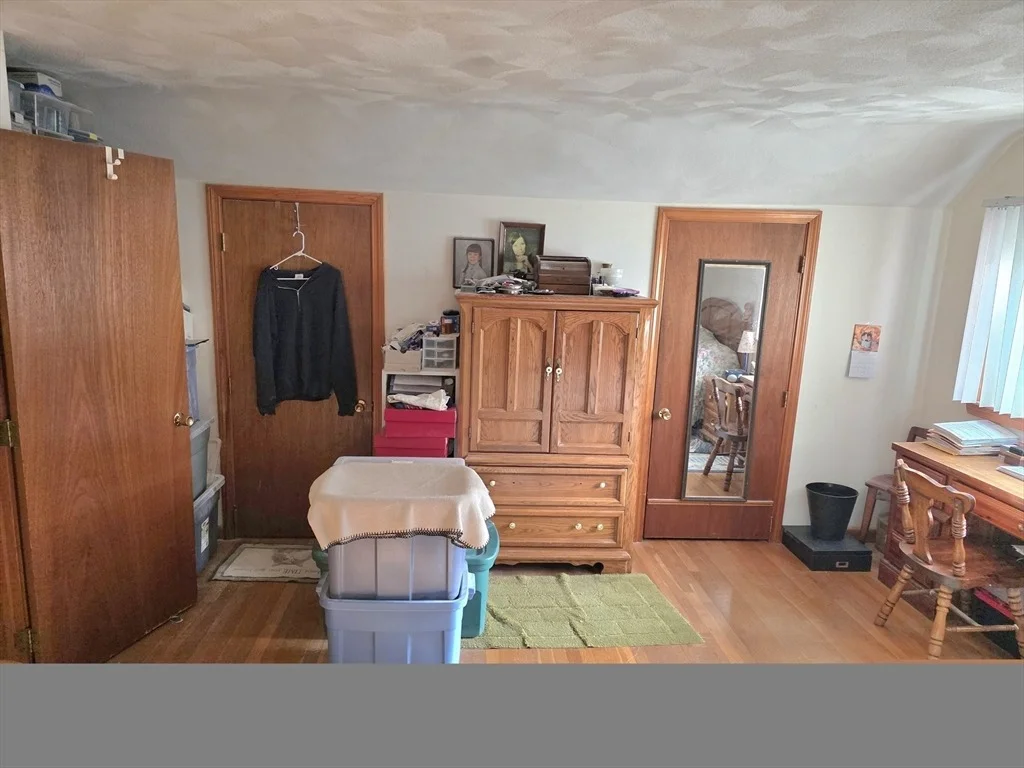Photo of 92 Leah Dr