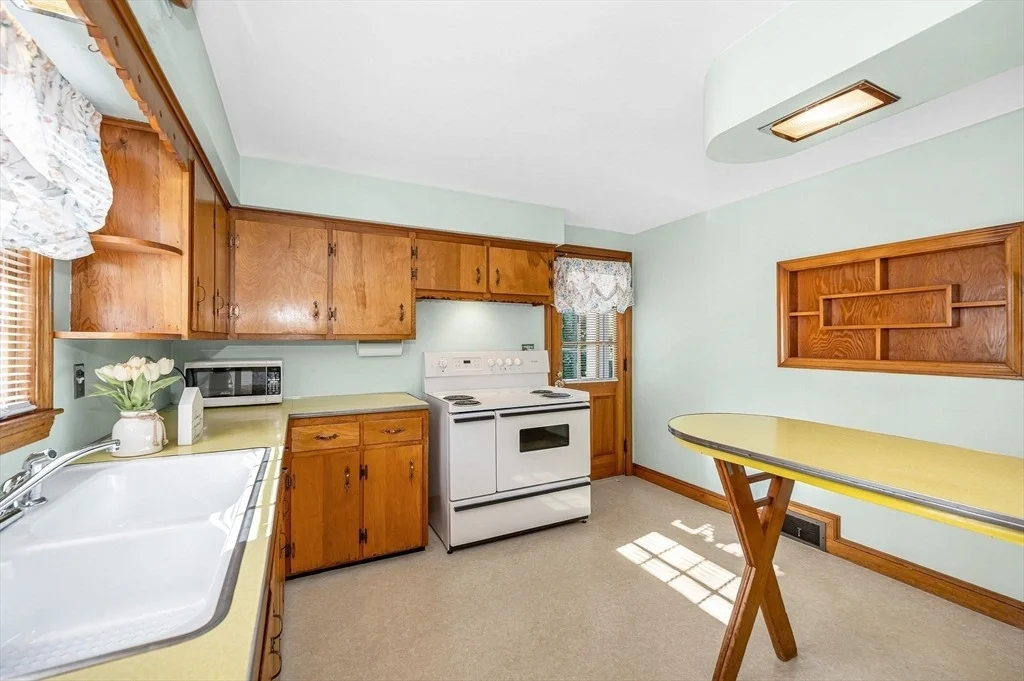 Photo of 342 Old Marsh Hill Rd